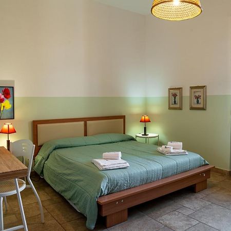 Masseria Agriturismo Il Sorriso Degli Ulivi - Dimora Di Charme غالّيبولي المظهر الخارجي الصورة