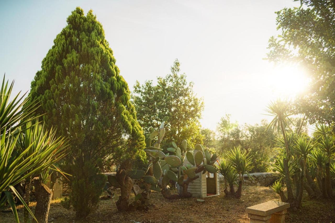 Masseria Agriturismo Il Sorriso Degli Ulivi - Dimora Di Charme غالّيبولي المظهر الخارجي الصورة
