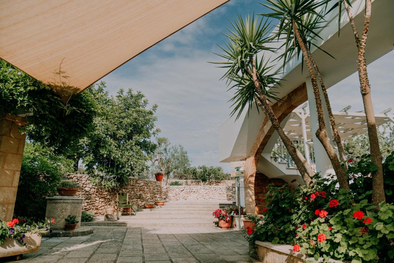 Masseria Agriturismo Il Sorriso Degli Ulivi - Dimora Di Charme غالّيبولي المظهر الخارجي الصورة